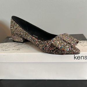 Multi-color glitter shoe